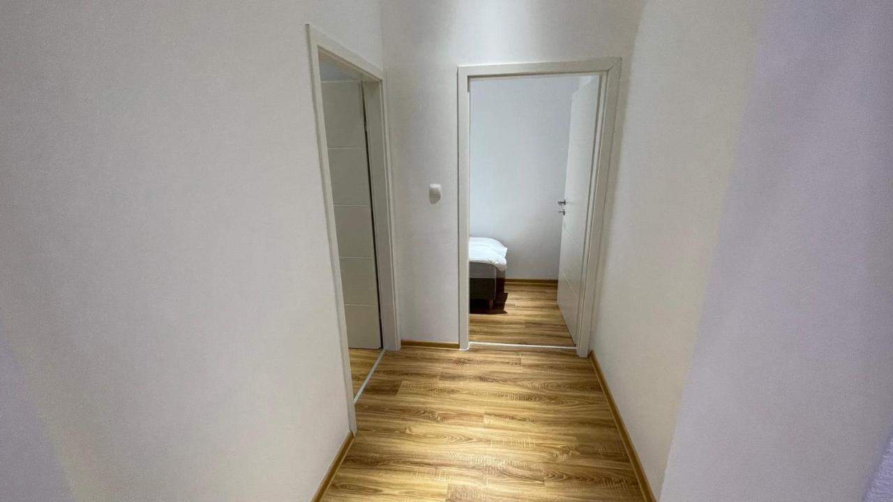 D&D Schonbrunner Deluxe Apartment فيينا المظهر الخارجي الصورة
